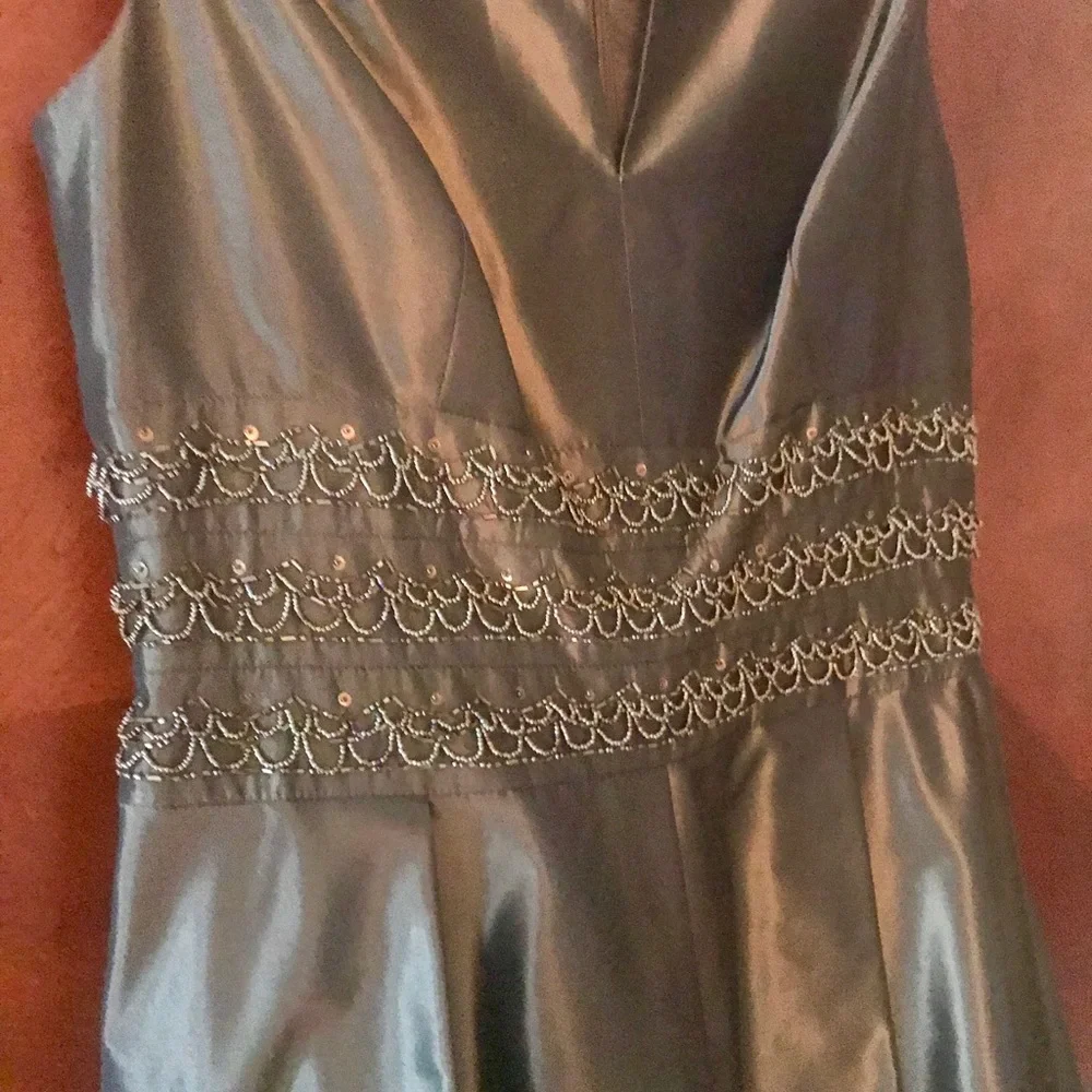 Bronze formal tea length dress - Picture 3 of 8